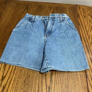 Bill Blass Denim Blue High Waisted Women's Jean Shorts